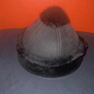 UGG W FLAP HAT